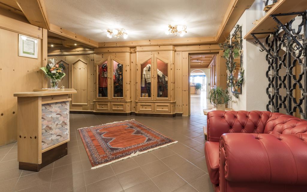 Hotel Schoenblick Маранца Экстерьер фото